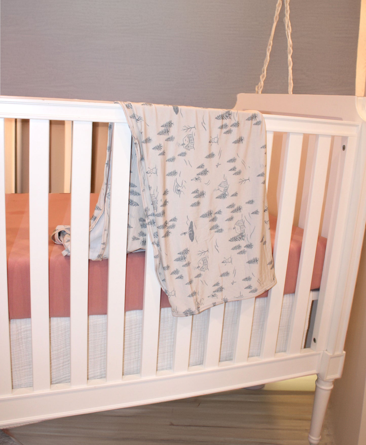 Winterdream baby blanket by Shae & Palmer — premium bamboo fabric, winter-white hue, and the perfect holiday gift for new moms and babies.