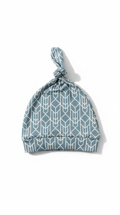 Shae & Palmer Runway bamboo baby hat made from ultra-soft breathable bamboo fabric for newborn babies