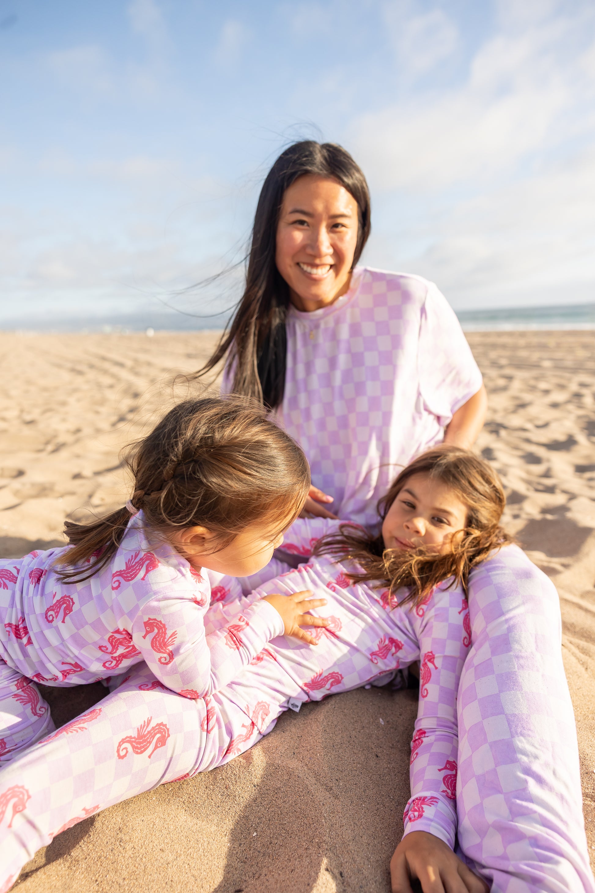 Women’s coastal Splash pajama set in lavender by Shae & Palmer featuring a modern ocean-inspired print and soft bamboo fabric.