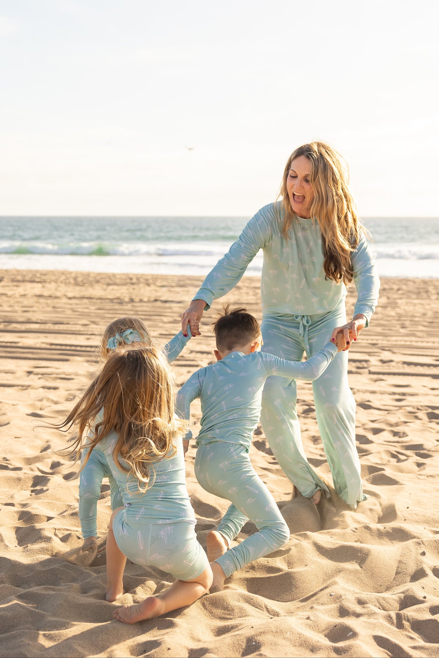 Coastal-inspired women’s Surfside Dreams bamboo pajamas by Shae & Palmer featuring buttery-soft bamboo fabric and a beach-inspired print.
